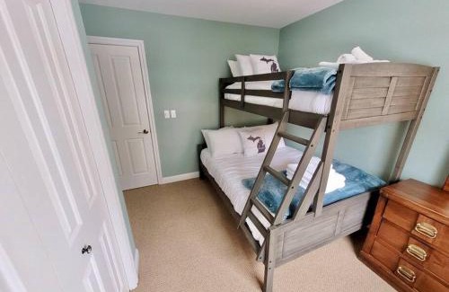 Boyne City House | Blissful Boyne City Retreat: Luxurious & Modern! Sleeps 15!