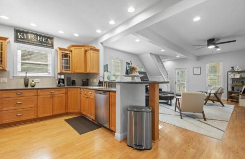 Boyne City House | Blissful Boyne City Retreat: Luxurious & Modern! Sleeps 15!