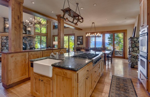 Homewood House | Blissful Days - Lakefront - TLUXP
