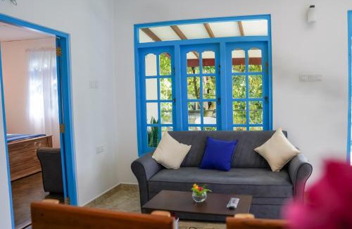 Talpe Apartment | Blissful House Walk to Thalpe Beach & Natural Pool