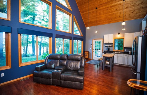 Osage Cabin | BLISSFUL SECLUSION on BLUEBERRY LAKE