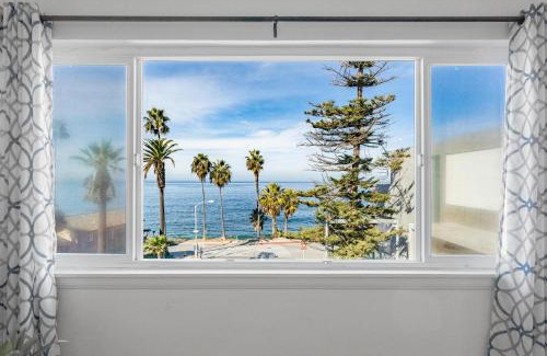 Village of La Jolla House | Blissful Views