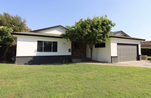 Raisin House | Blissfully Charming 3 bedroom