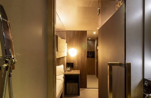 Gatwick Hotel | Bloc Hotel London Gatwick Airport