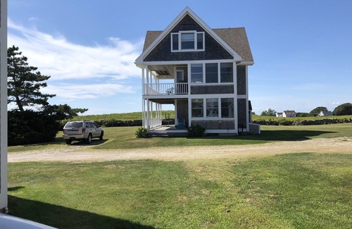 New Shoreham House | Block Island - Crescent Beach with Beautiful Sunset Views over Mitchell Farm