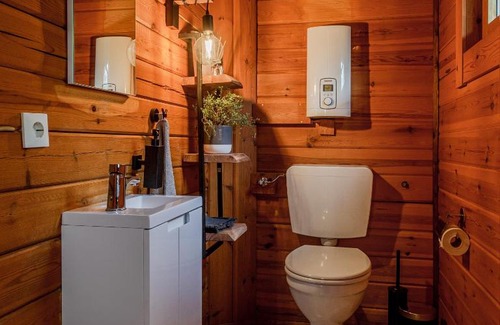 Berndorf House | Blockhaus Eifelsteig w/Kamin Garten & Feuerstelle