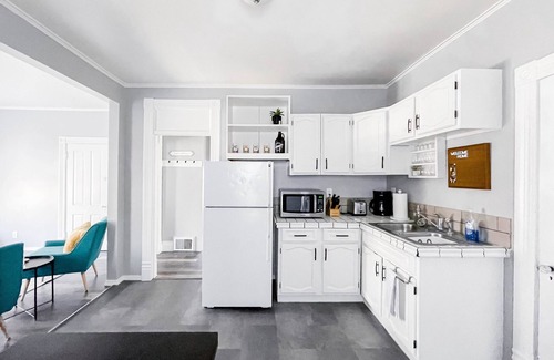 University District Apartment | Blocks from River & DT Missoula! University apt now offering mid-term rentals!