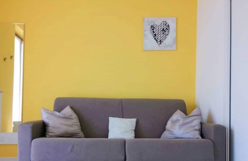 Fonteno Apartment | Blondie House. .