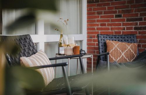 Haarentor Apartment | BLOOM Apartment für bis zu 6 Personen kostenloser Parkplatz Balkon Babybett 3 Zimmer