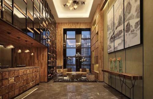 Yuzhong Hotel | Bloom Boutique Hotel