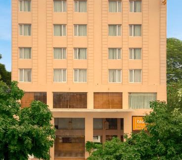 Ranjit Avenue Hotel | Bloom Boutique l Ranjit Avenue