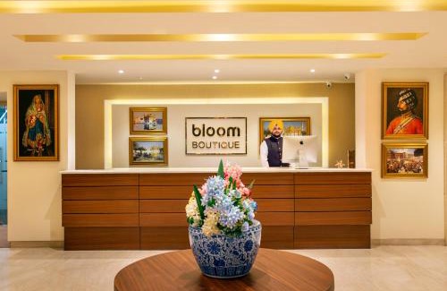 Ranjit Avenue Hotel | Bloom Boutique l Ranjit Avenue