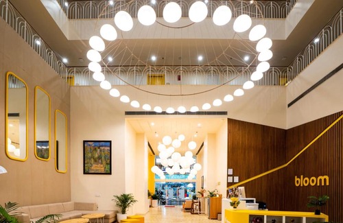 Jammu Hotel | Bloom Hotel - Jammu