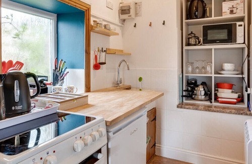 Worton House | Bloomers Bothy - One Bedroom House, Sleeps 2
