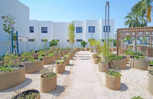 Abu Dhabi Ski Chalet | Bloomfields 3BR Townhouse Noya in Yas Island