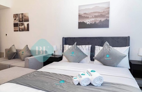 Abu Dhabi Apartment | Bloomfields Classic STU in Oasis Masdar City