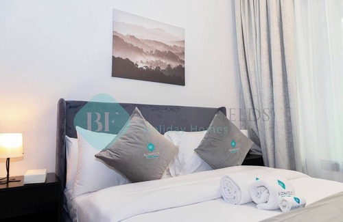 Abu Dhabi Apartment | Bloomfields Classic STU in Oasis Masdar City