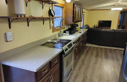 Eden Cottage | Bloomingdale Country Cottage 2bed 2bath