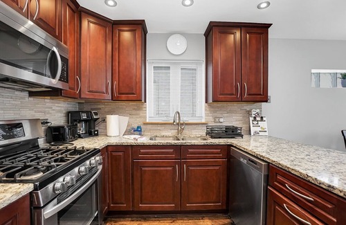 Bloomingdale House | Bloomingdale FHS Rentaln