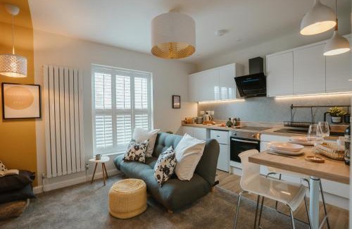 Marple Apartment | Blooms Apartment