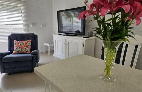Penna House | Blossom Cottage - Cosy Retreat