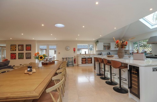 Ducklington Cottage | Blossom Hill