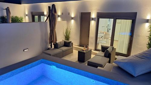Viannos Apartment | BLU Faflagkos Bay Luxury Suites