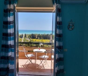 Porticato Apartment | Blu mare