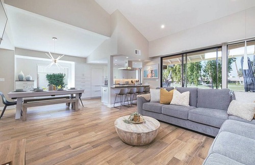 Palm Desert House | Blu Monterey - Pickleball, Golf Cart, Pools, Bikes