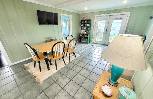 Rockport House | Blue Bay Breeze