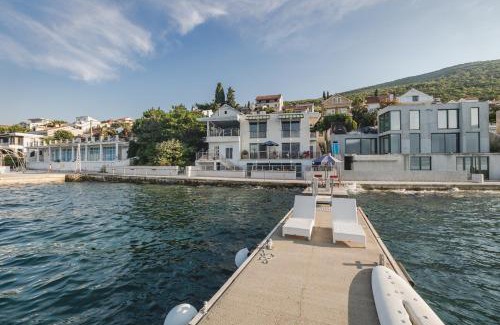 Krasici Villa | Blue Bay Residence Krasici