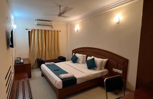 Shivaji Nagar Hotel | Blue Bliss Hotels By PPH Living Infantry Road