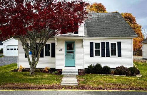 Boothbay Harbor House | Blue Buoy House
