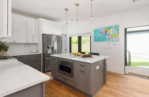 East Atlanta Apartment | Blue Burrow by Minty Living