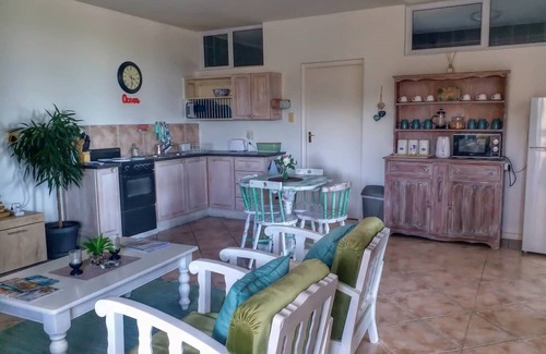 Paradise Beach House | Blue Chill. The perfect place to relax and unwind. Right on the beach!