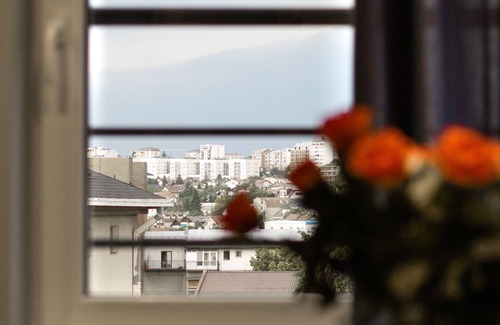 Vozdovac Apartment | Blue Cloud of Sky Point Apartments