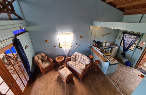 St. Patrick Cottage | BLUE COTTAGE Almost Paradise