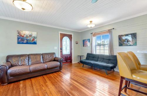 South Pensacola House | Blue Cottage, Close to Downtown & Bases!