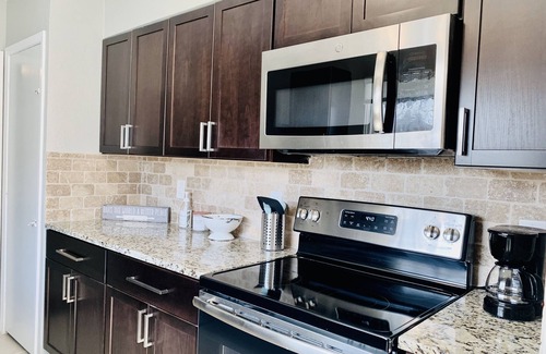 San Antonio House | Blue-Door @Maywood - Modern Spaces
