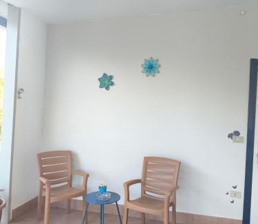 Scordia Bed & Breakfast | Blue Flowers Room