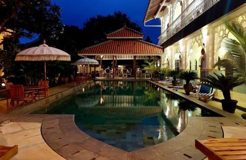Tahunan Hotel | Blue Garden Boutique Hotel