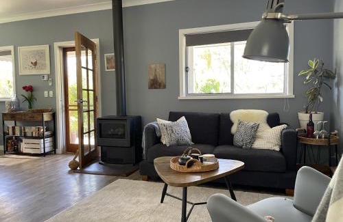Indigo Valley House | Blue Gate Cottage