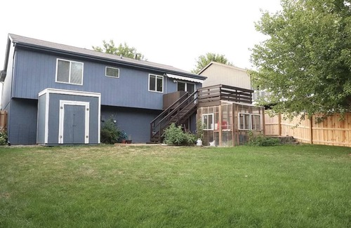 North Central Omaha House | Blue Getaway