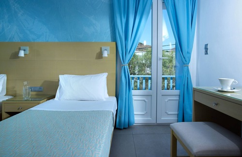 Kini Hotel | Blue Harmony Hotel