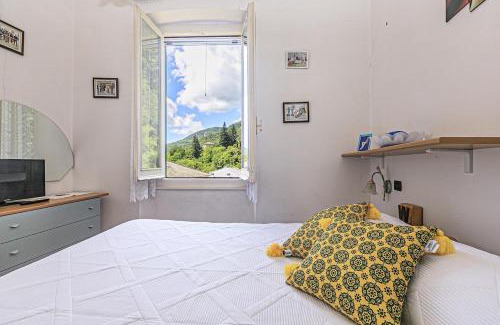Favale di Malvaro Apartment | Blue Haven - appartamento storico con affreschi