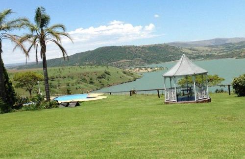 Umtshezi Hotel | Blue Haze Country Lodge