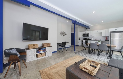South Haven Condo | Blue Heaven #2 condo close to beach and town