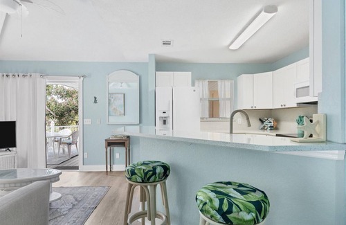Palm Island House | Blue Heron: Beach, Pool and boating!