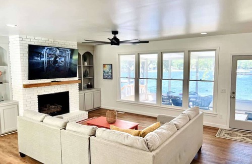 Chapin House | Blue Heron Bungalow on Lake Murray, SC