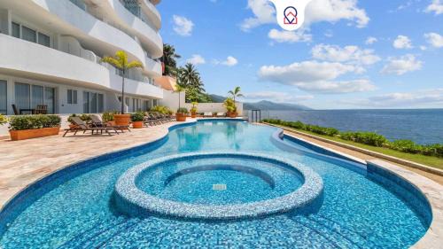 Mismaloya Apartment | Blue Horizon Luxury Condo